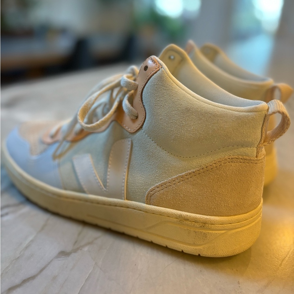 Veja V-15 Suede Jade White Multico high-top sneakers - Picture 2 of 7